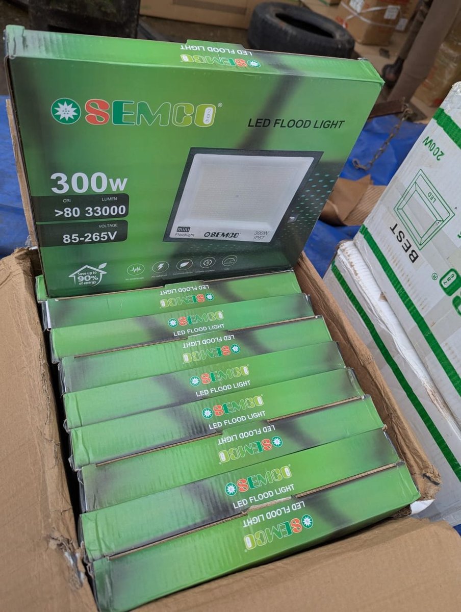 projecteur LED extérieur 300W de la marque OSEMCO